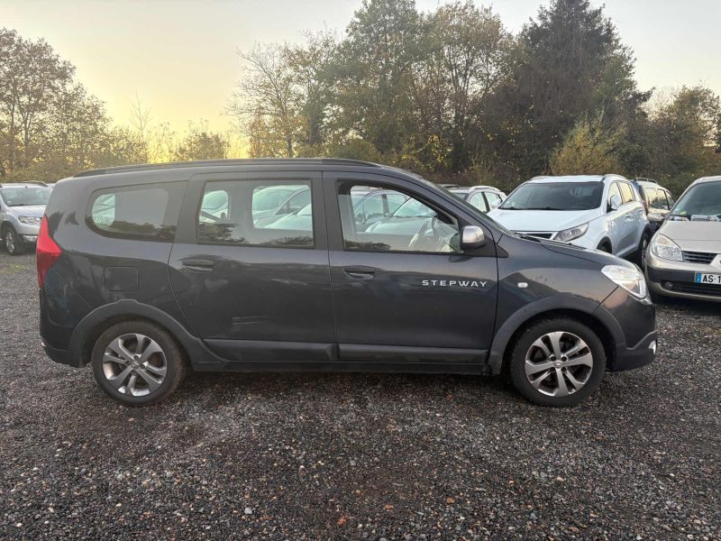DACIA LODGY 1.2 TCE 115CH STEPWAY EURO6 5 garantie 12 mois