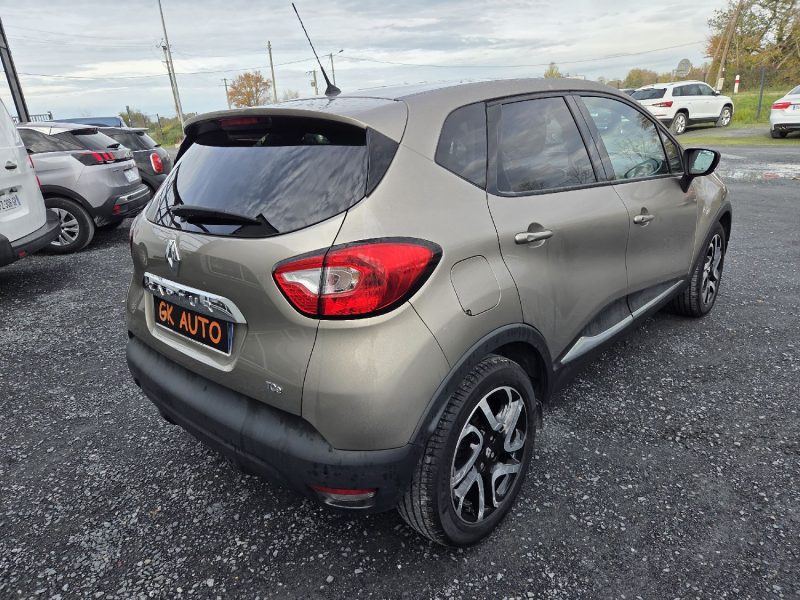 RENAULT CAPTUR TCE 90CH ENERGY ZEN ECO² 2014 93000 km 