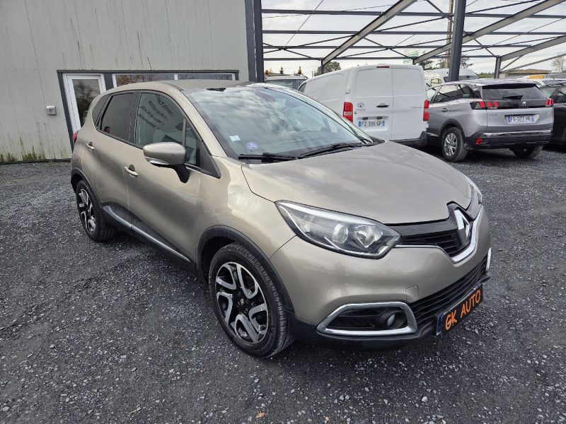 RENAULT CAPTUR TCE 90CH ENERGY ZEN ECO² 2014 93000 km 