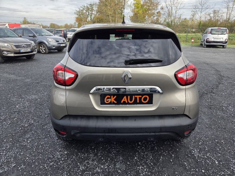 RENAULT CAPTUR TCE 90CH ENERGY ZEN ECO² 2014 93000 km 