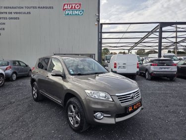 TOYOTA RAV 4 III 2.2 D 4WD 150cv 2012