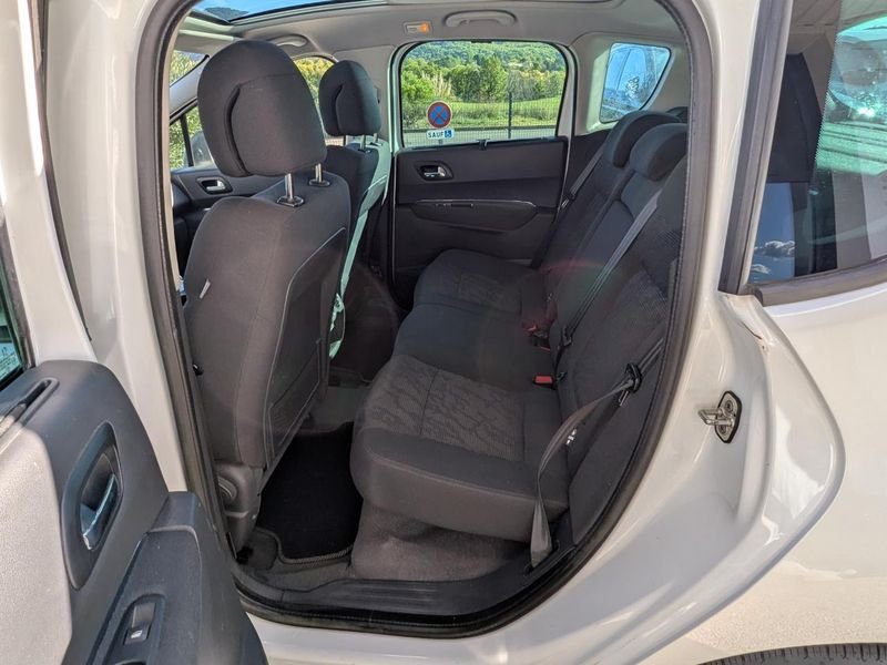 Peugeot 3008 2.0 HDi 16V FAP - 150 Allure PHASE 1