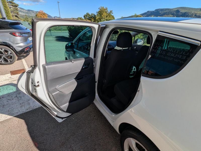 Peugeot 3008 2.0 HDi 16V FAP - 150 Allure PHASE 1