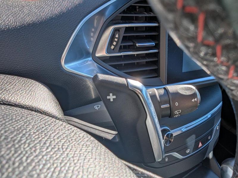 Peugeot 308 SW 2.0 BlueHDi S&S - 180 BV EAT6 II 2014 BREAK GT PHASE 1