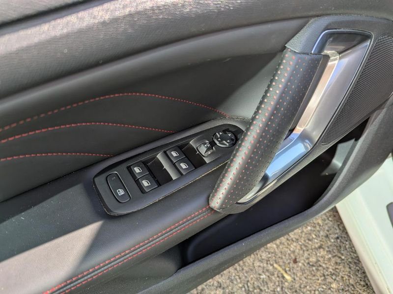 Peugeot 308 SW 2.0 BlueHDi S&S - 180 BV EAT6 II 2014 BREAK GT PHASE 1