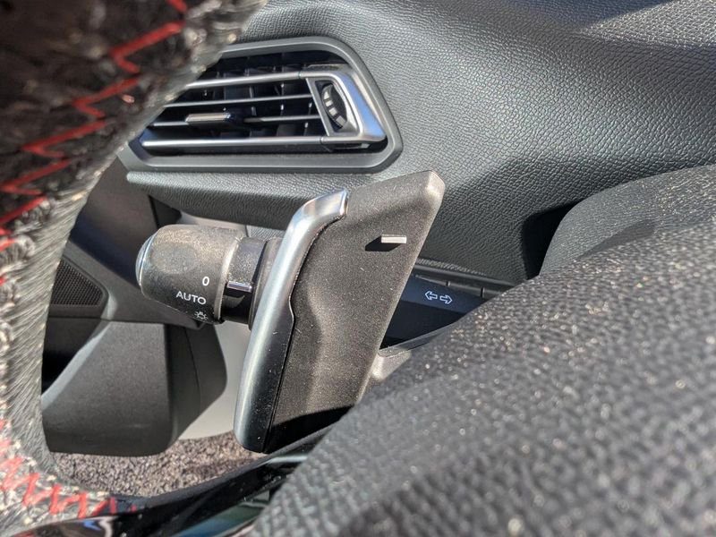 Peugeot 308 SW 2.0 BlueHDi S&S - 180 BV EAT6 II 2014 BREAK GT PHASE 1