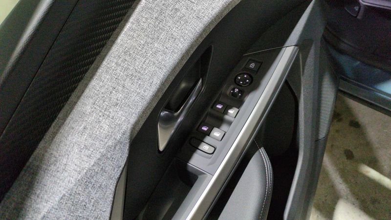 Peugeot 5008 nouveau Hybrid 145 e-dcs6 7pl allure + pack panoramic navigation +  360 vision & drive assist