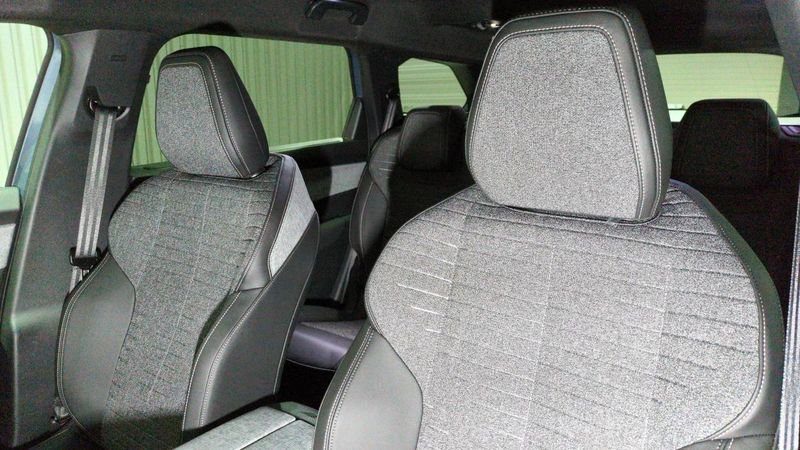 Peugeot 5008 nouveau Hybrid 145 e-dcs6 7pl allure + pack panoramic navigation +  360 vision & drive assist