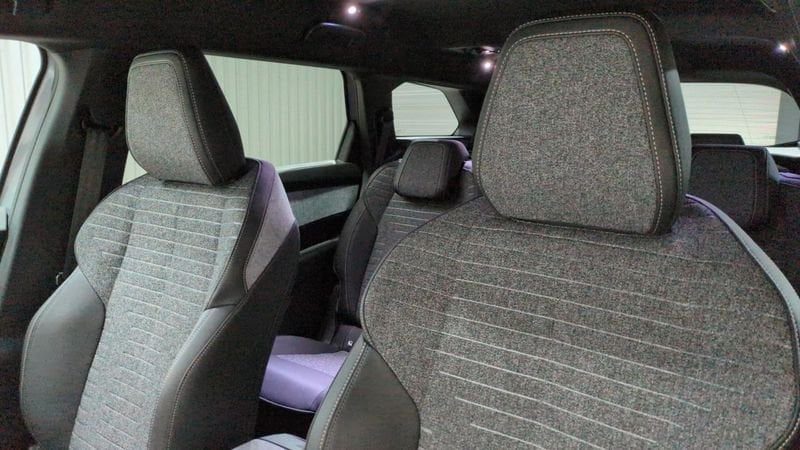 Peugeot 5008 nouveau Hybrid 145 e-dcs6 7pl allure + pack panoramic navigation