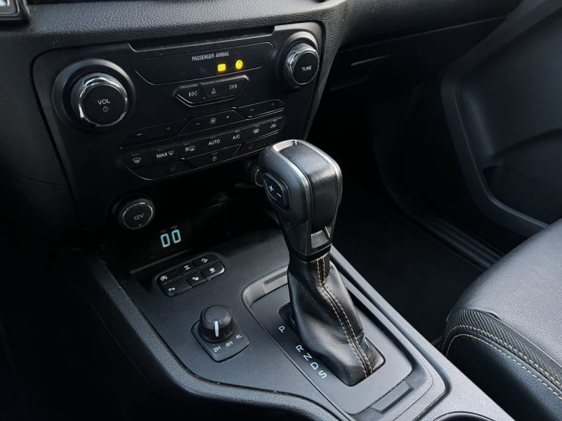 FORD RANGER WILDTRAK Wildtrak DOUBLE CABINE 4x4 2.0 TDCI 213 \"Panther\"GPS*CUIR*CAMERA*