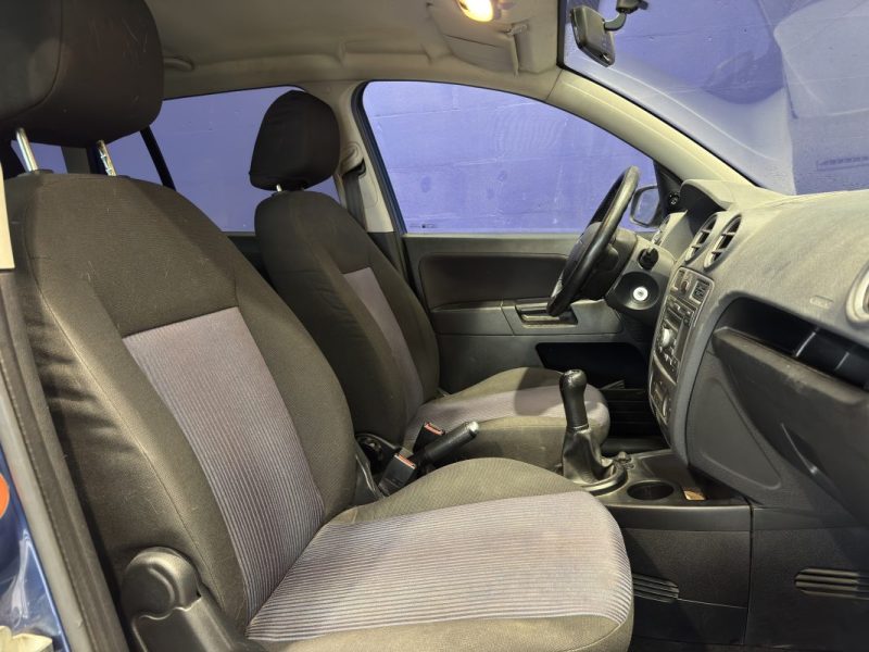 Ford Fusion 1.4 TDCI 68CH - Attelage - Climatisation