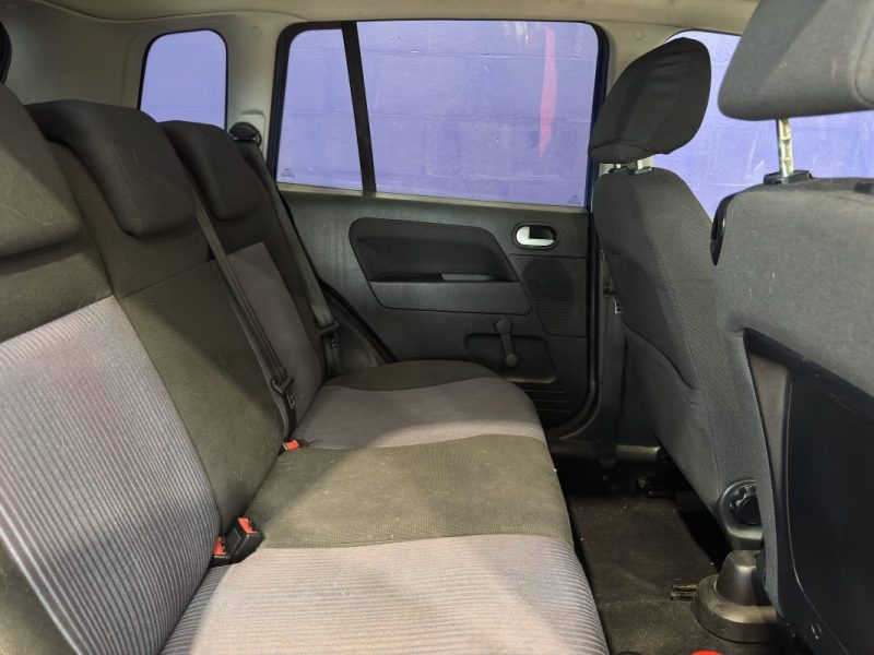 Ford Fusion 1.4 TDCI 68CH - Attelage - Climatisation