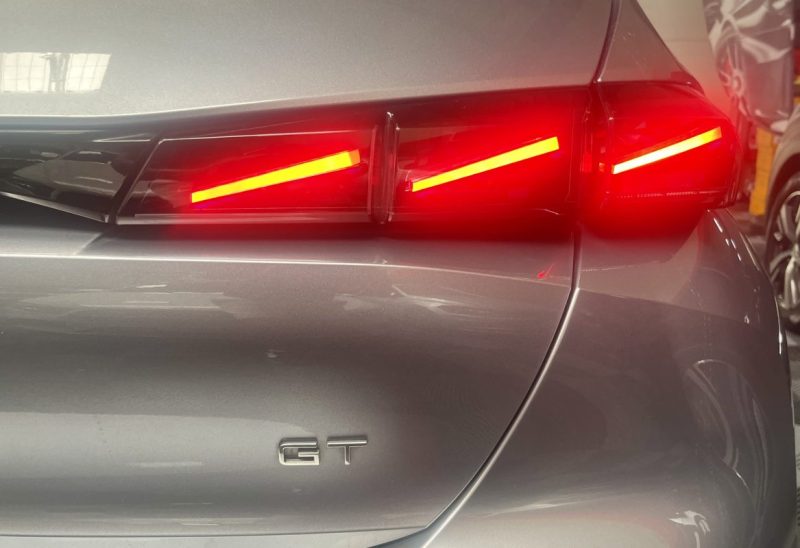 PEUGEOT 308 1.5 BLUEHDI 130CH S&S GT 