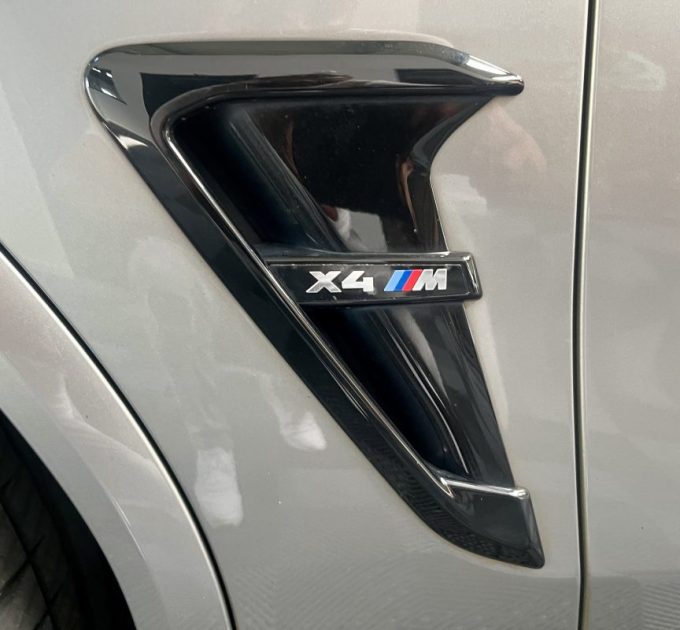 B.M.W. X4 M 3.0 510CH COMPÉTITION 
