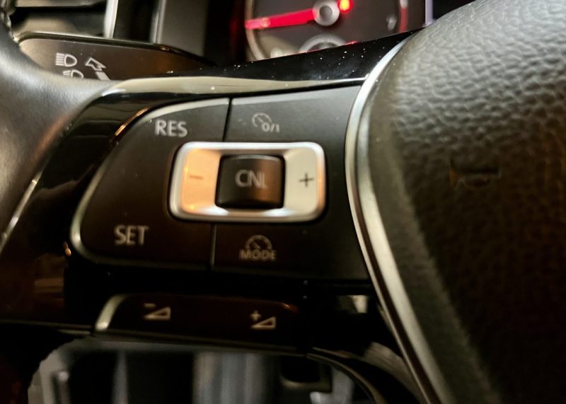 VOLKSWAGEN POLO 1.0 TSI 95CH LOUNGE BUSINESS