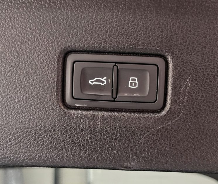 AUDI Q5 SPORTB 40 TDI MILD HYBRID 204CH S LINE QUATTRO S TRONIC 7 