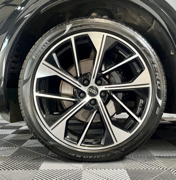 AUDI Q5 SPORTB 40 TDI MILD HYBRID 204CH S LINE QUATTRO S TRONIC 7 