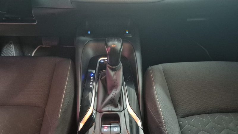 TOYOTA COROLLA TOURINQ SPORTS 122CV DYNAMIC BUSINESS/1 ERE MAIN/TVA RECUP 2021