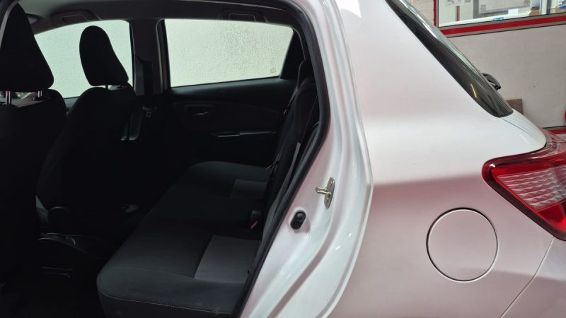 TOYOTA YARIS HYBRIDE 100CV FRANCE BUSINESS/1 ERE MAIN/TVA RECUP 2020