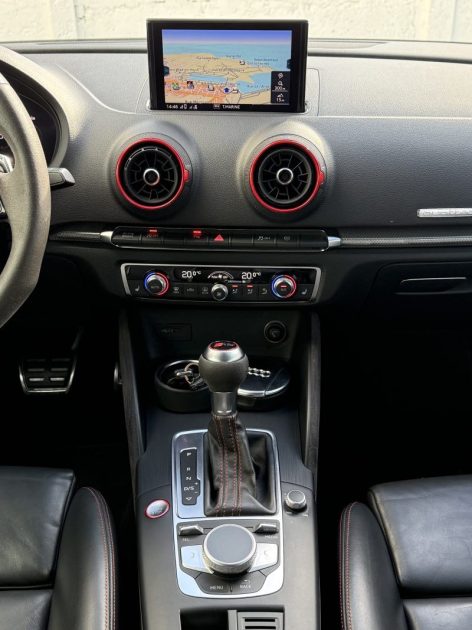 AUDI RS3 SPORTBACK 2.5 TFSI 400CH QUATTRO S TRONIC 7 DAZA  / TOIT OUVRANT / BO / CAMERA / ORIGINE FRANCE 