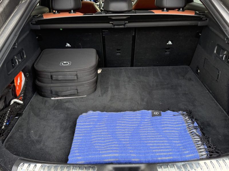 MERCEDES GLC COUPE 300 DE HYBRID DIESEL  4MATIC 9G-TRONIC AMG LINE PREMIUM PLUS / ORIGINE FRANCE  