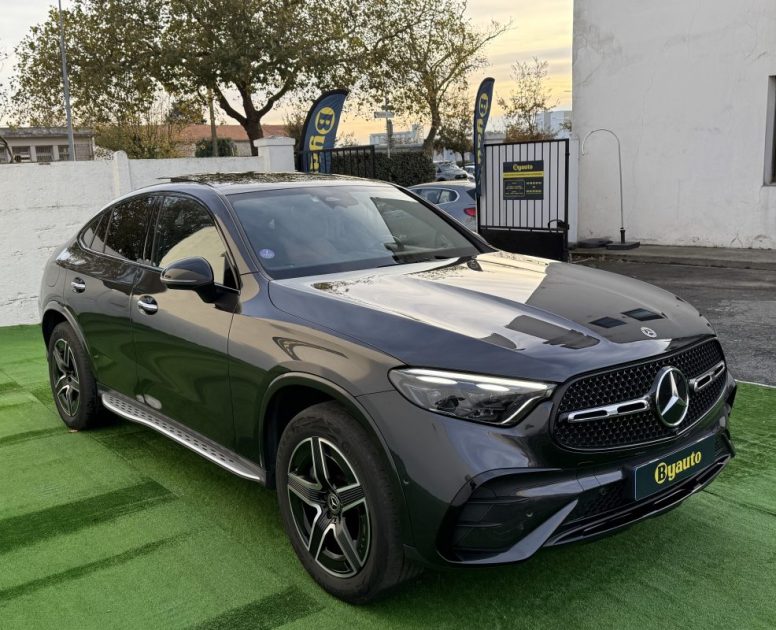 MERCEDES GLC COUPE 300 DE HYBRID DIESEL  4MATIC 9G-TRONIC AMG LINE PREMIUM PLUS / ORIGINE FRANCE  