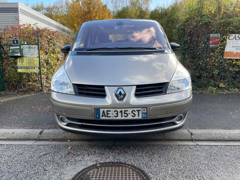 RENAULT ESPACE IV 2.0DCI 130CH 