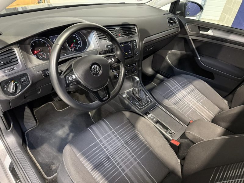 VOLKSWAGEN GOLF 7 1.4 TSI 125CH LOUNGE DSG 7 / TOIT OUVRANT / PREMIERE MAIN 