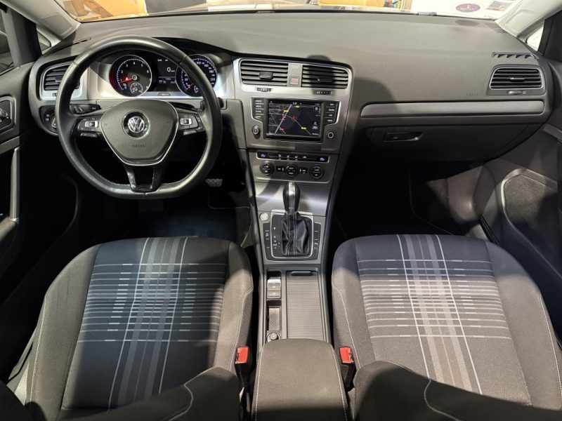 VOLKSWAGEN GOLF 7 1.4 TSI 125CH LOUNGE DSG 7 / TOIT OUVRANT / PREMIERE MAIN 