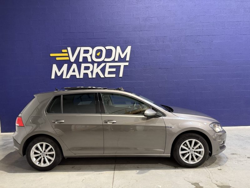 VOLKSWAGEN GOLF 7 1.4 TSI 125CH LOUNGE DSG 7 / TOIT OUVRANT / PREMIERE MAIN 