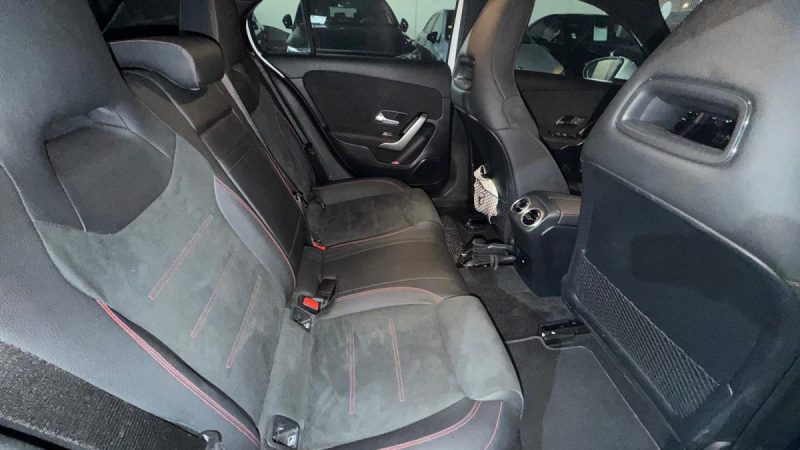MERCEDES CLASSE A200 AMG LINE 2024