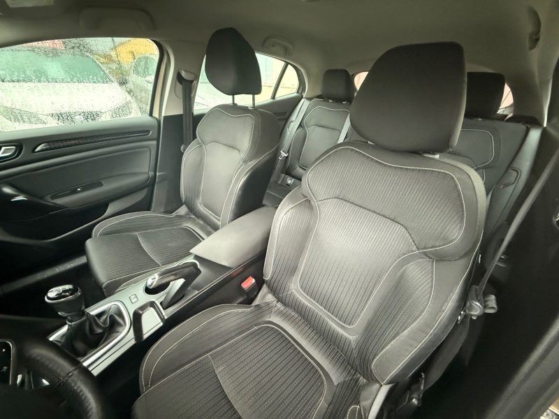 RENAULT MEGANE 4 1.2 TCE - 16V TURBO 130CV 1ER MAIN 2016