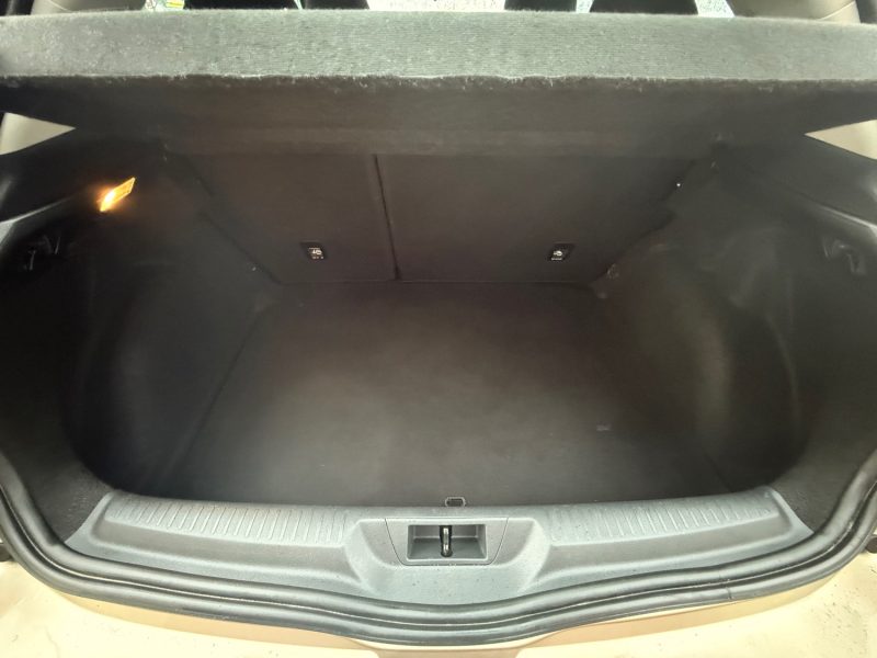 RENAULT MEGANE 4 1.2 TCE - 16V TURBO 130CV 1ER MAIN 2016