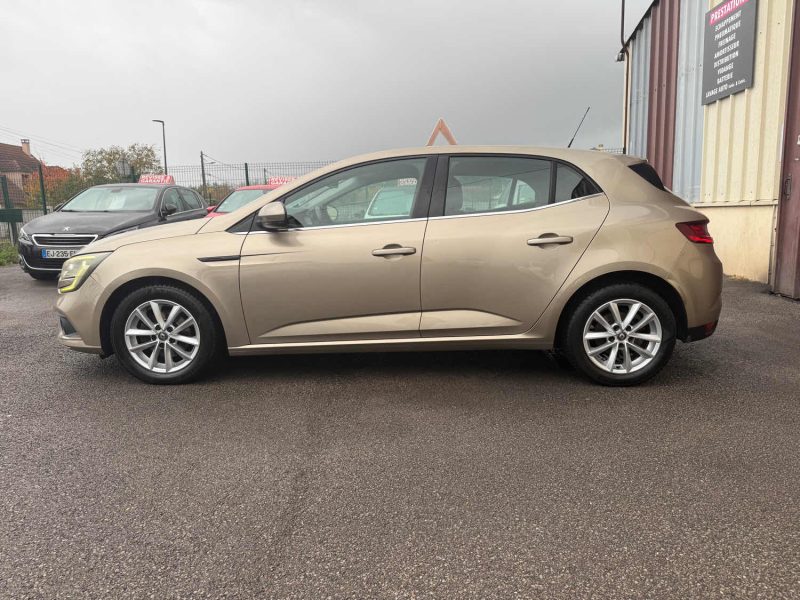 RENAULT MEGANE 4 1.2 TCE - 16V TURBO 130CV 1ER MAIN 2016