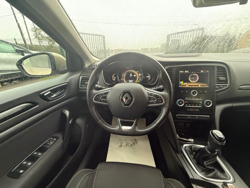 RENAULT MEGANE 4 1.2 TCE - 16V TURBO 130CV 1ER MAIN 2016