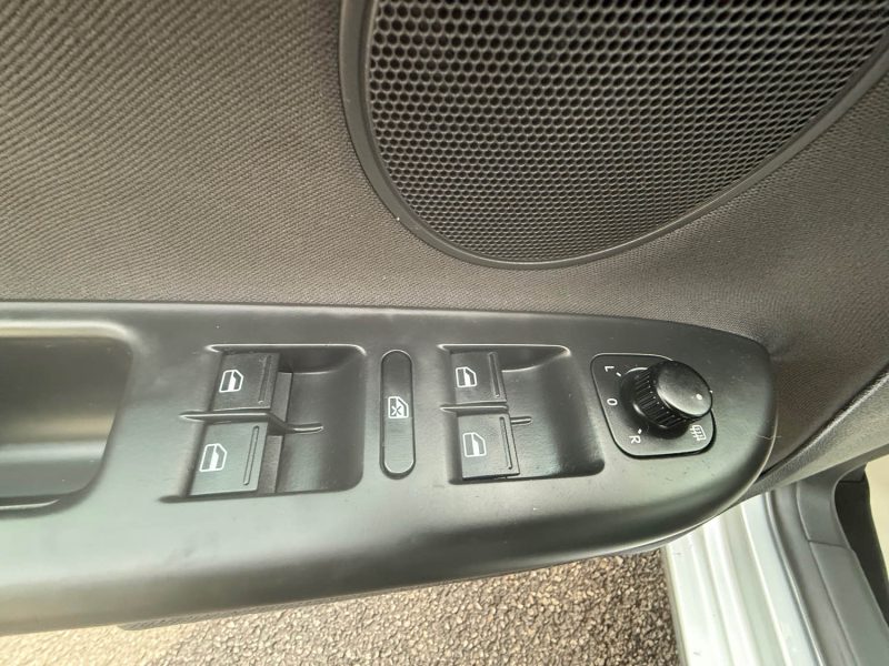 VOLKSWAGEN GOLF PLUS PHASE 2 1.6 TDI 16V TURBO 105CV CARAT 2011