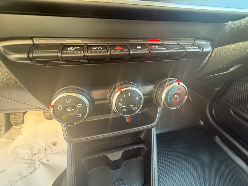 RENAULT EXPRESS VAN 1.3I - 16V TURBO TCE 100CV POUR EXPORT 2023