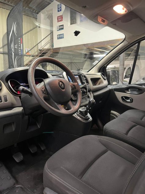 MAGNIFIQUE RENAULT TRAFIC L1 H1 1.6 DCI 120CH ENERGY (GPS, RADAR DE RECUL, CLIMATISATION, BLUETOOTH)