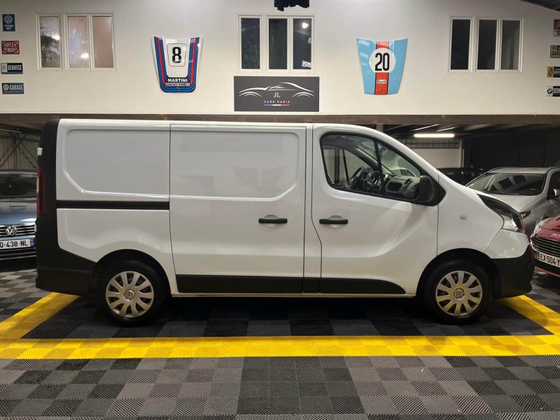 MAGNIFIQUE RENAULT TRAFIC L1 H1 1.6 DCI 120CH ENERGY (GPS, RADAR DE RECUL, CLIMATISATION, BLUETOOTH)
