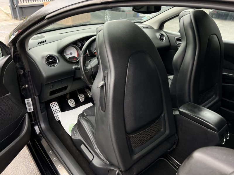 PEUGEOT 308 CC CABRIOLET FELINE 2.0 HDI 140 INTERIEUR CUIR GPS 82 800 Kms CRIT AIR 2 - GARANTIE 1 AN