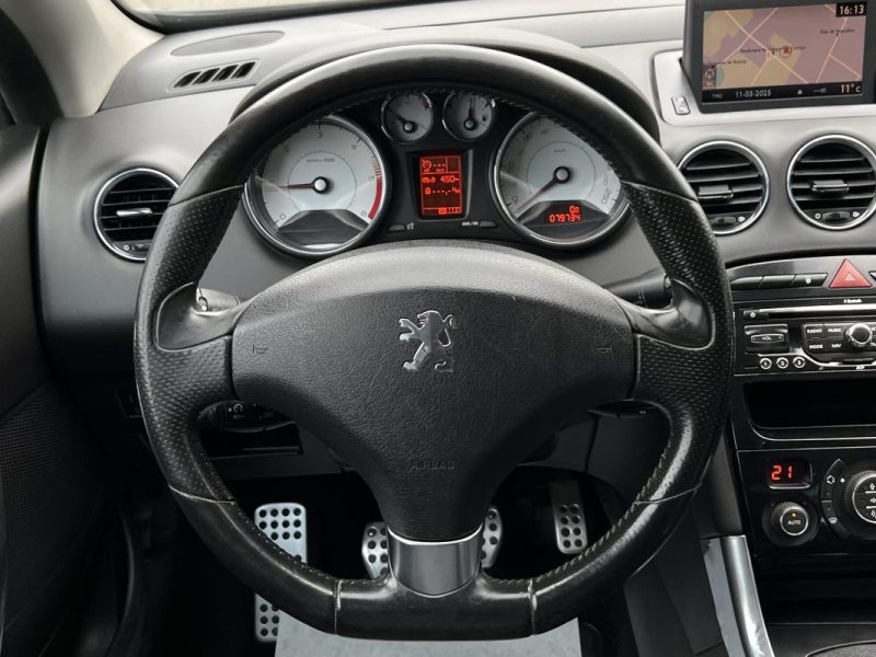 PEUGEOT 308 CC CABRIOLET FELINE 2.0 HDI 140 INTERIEUR CUIR GPS 82 800 Kms CRIT AIR 2 - GARANTIE 1 AN