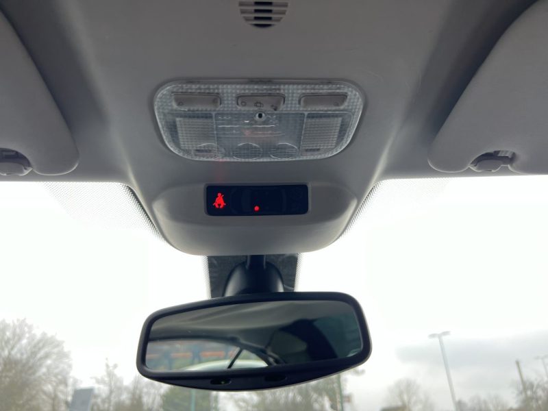 PEUGEOT 308 CC CABRIOLET FELINE 2.0 HDI 140 INTERIEUR CUIR GPS 82 800 Kms CRIT AIR 2 - GARANTIE 1 AN