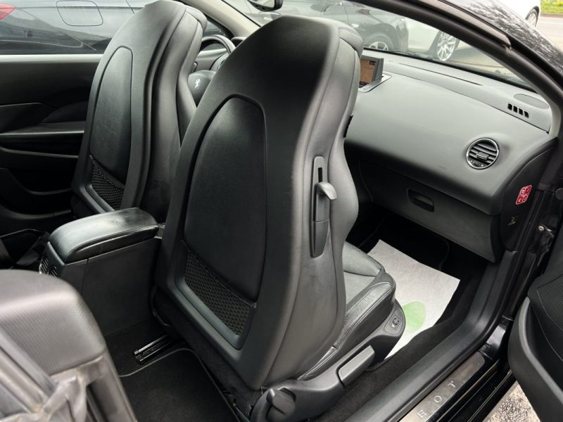 PEUGEOT 308 CC CABRIOLET FELINE 2.0 HDI 140 INTERIEUR CUIR GPS 82 800 Kms CRIT AIR 2 - GARANTIE 1 AN