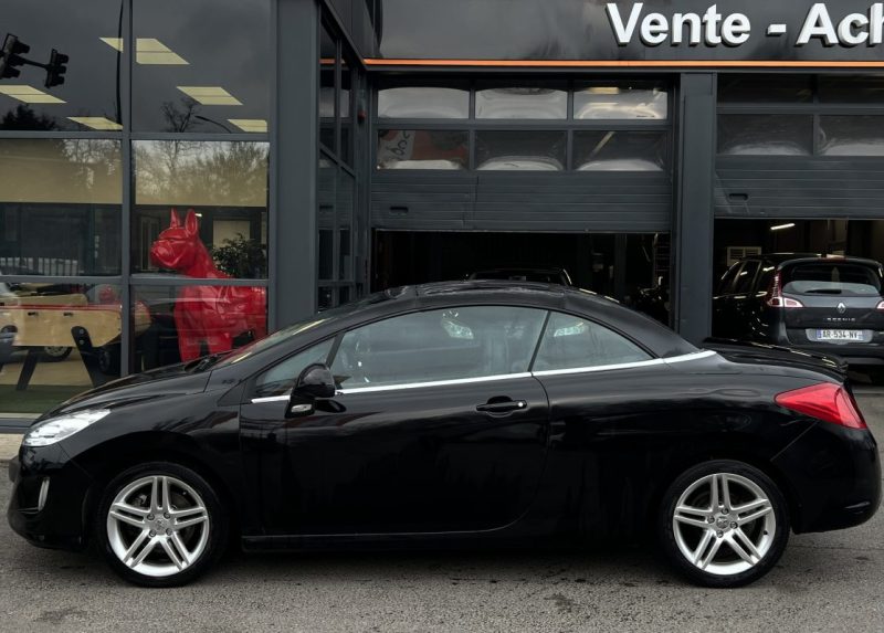 PEUGEOT 308 CC CABRIOLET FELINE 2.0 HDI 140 INTERIEUR CUIR GPS 82 800 Kms CRIT AIR 2 - GARANTIE 1 AN