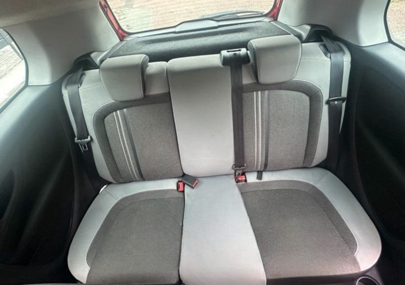 ✅ 2nde main – Fiat Punto 1.3 multijet – Diesel – Boîte manuelle