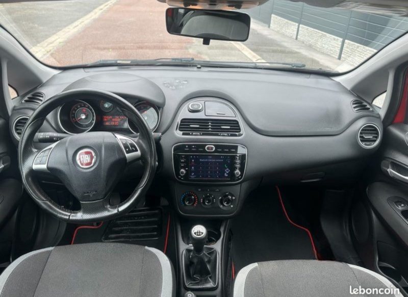 ✅ 2nde main – Fiat Punto 1.3 multijet – Diesel – Boîte manuelle