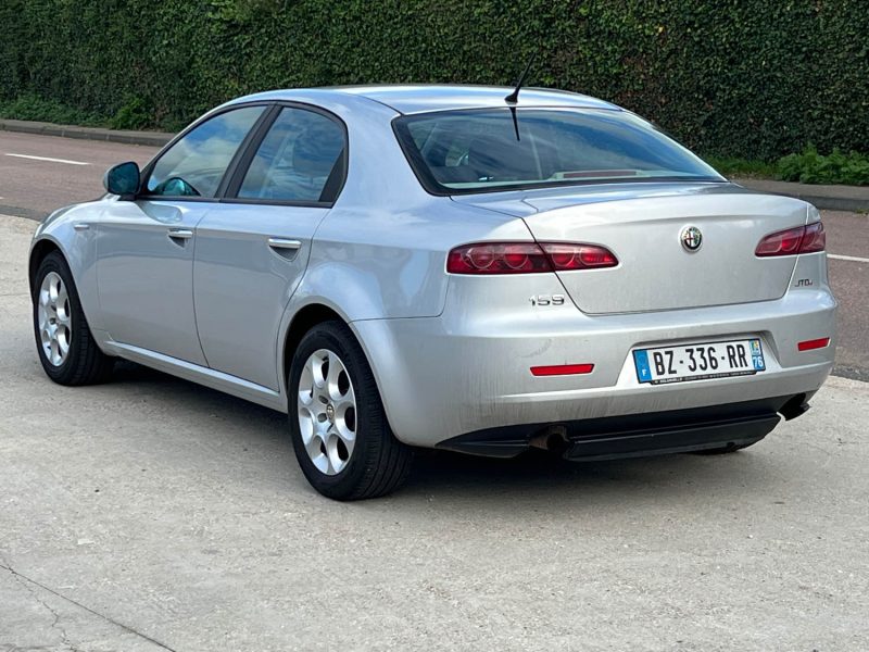 ALFA ROMEO 159 2.0 JTDM 170 CH DISTINCTIVE 