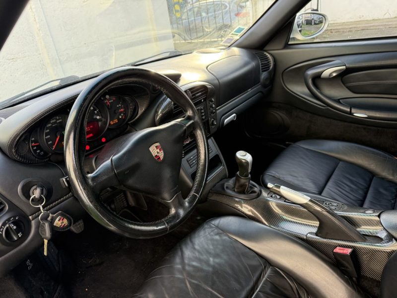 PORSCHE 911 (996) CARRERA 4S 3.6 COUPE 320 CV / TOIT OUVRANT / FULL CUIR 