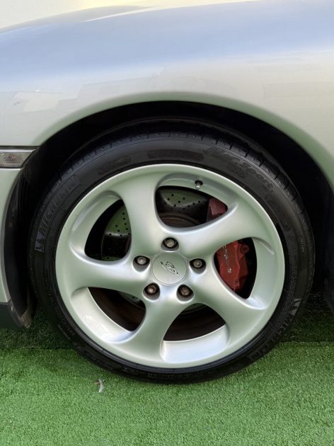 PORSCHE 911 (996) CARRERA 4S 3.6 COUPE 320 CV / TOIT OUVRANT / FULL CUIR 