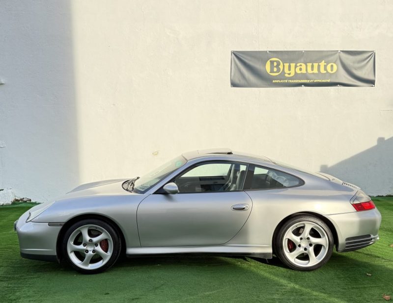 PORSCHE 911 (996) CARRERA 4S 3.6 COUPE 320 CV / TOIT OUVRANT / FULL CUIR 